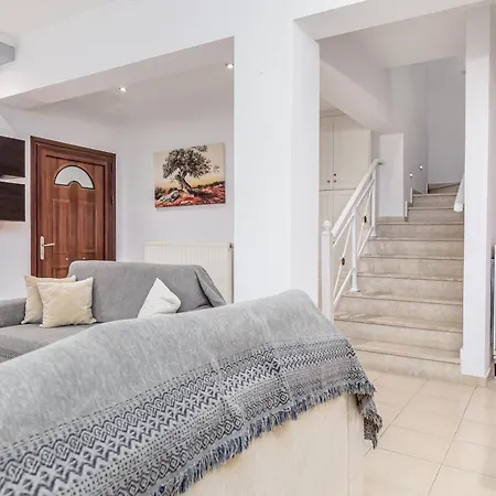 Willa Olivia Corfu - Amazing Sea-view 3 Bedroom With A Pool