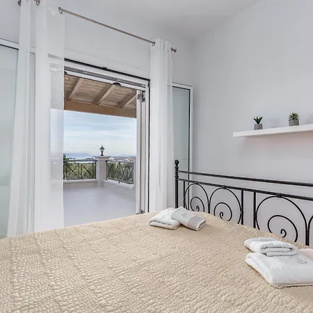 Olivia Corfu - Amazing Sea-view 3 Bedroom With A Pool