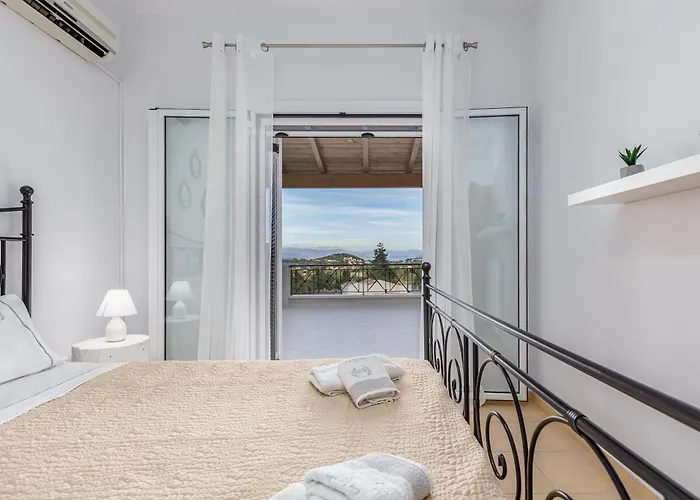 Olivia Corfu - Amazing Sea-view 3 Bedroom With A Pool וילה *